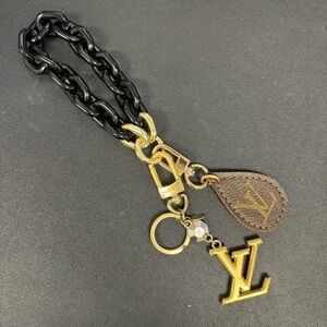 LV Louis Vuitton Facettes Bag Charm & Key Holder Keychain USED + LV Patch
